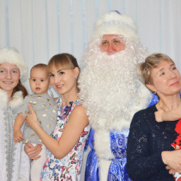 Дедушку Мороза каждому домой)