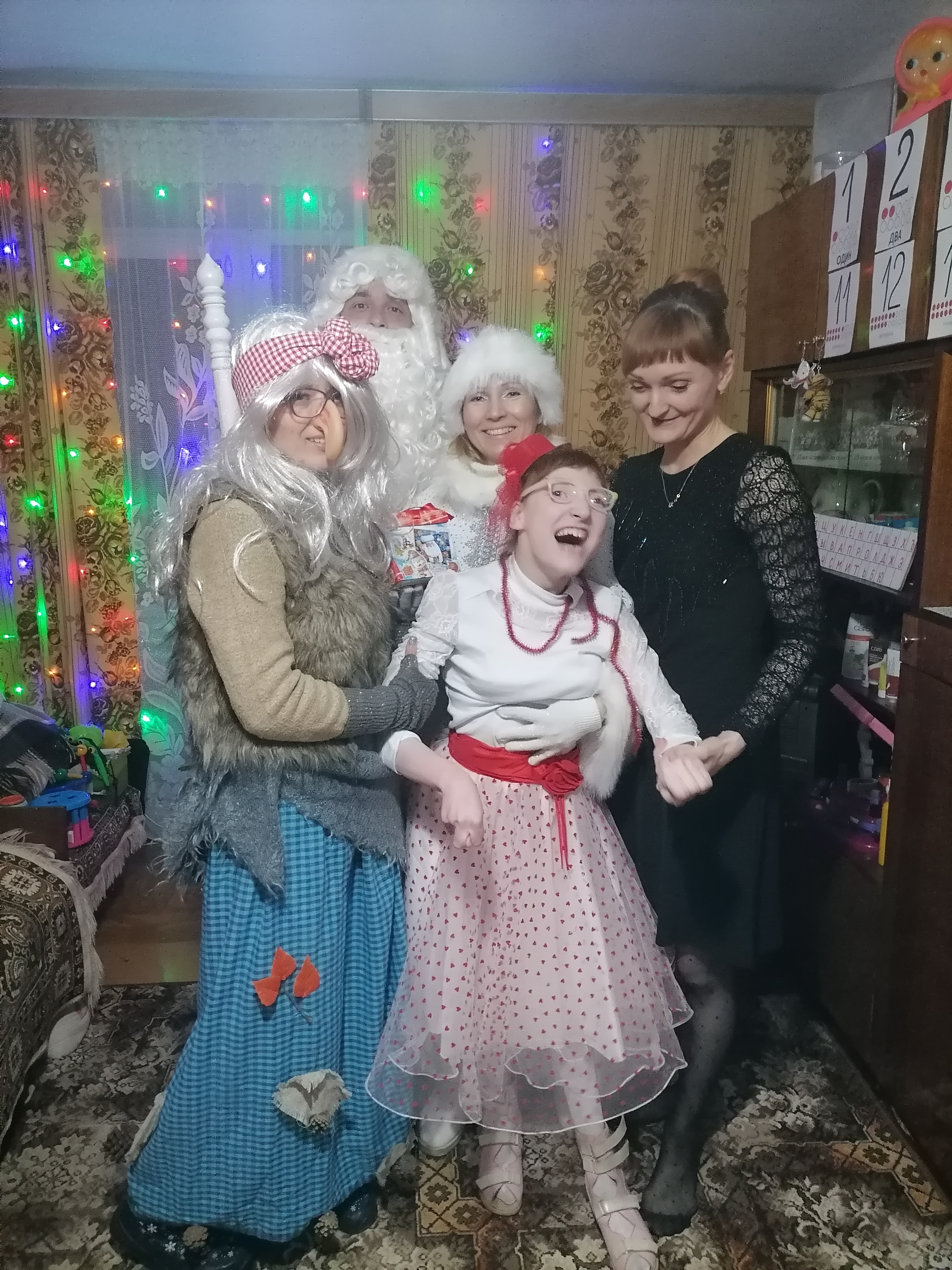 Дед Мороз и Снегурочка в каждый дом 9